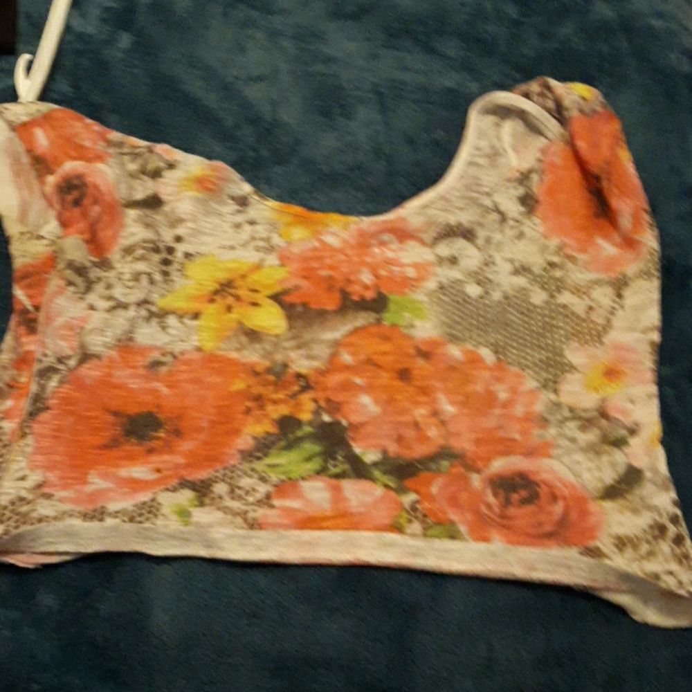 Colorful crop top